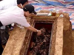 Cải táng
